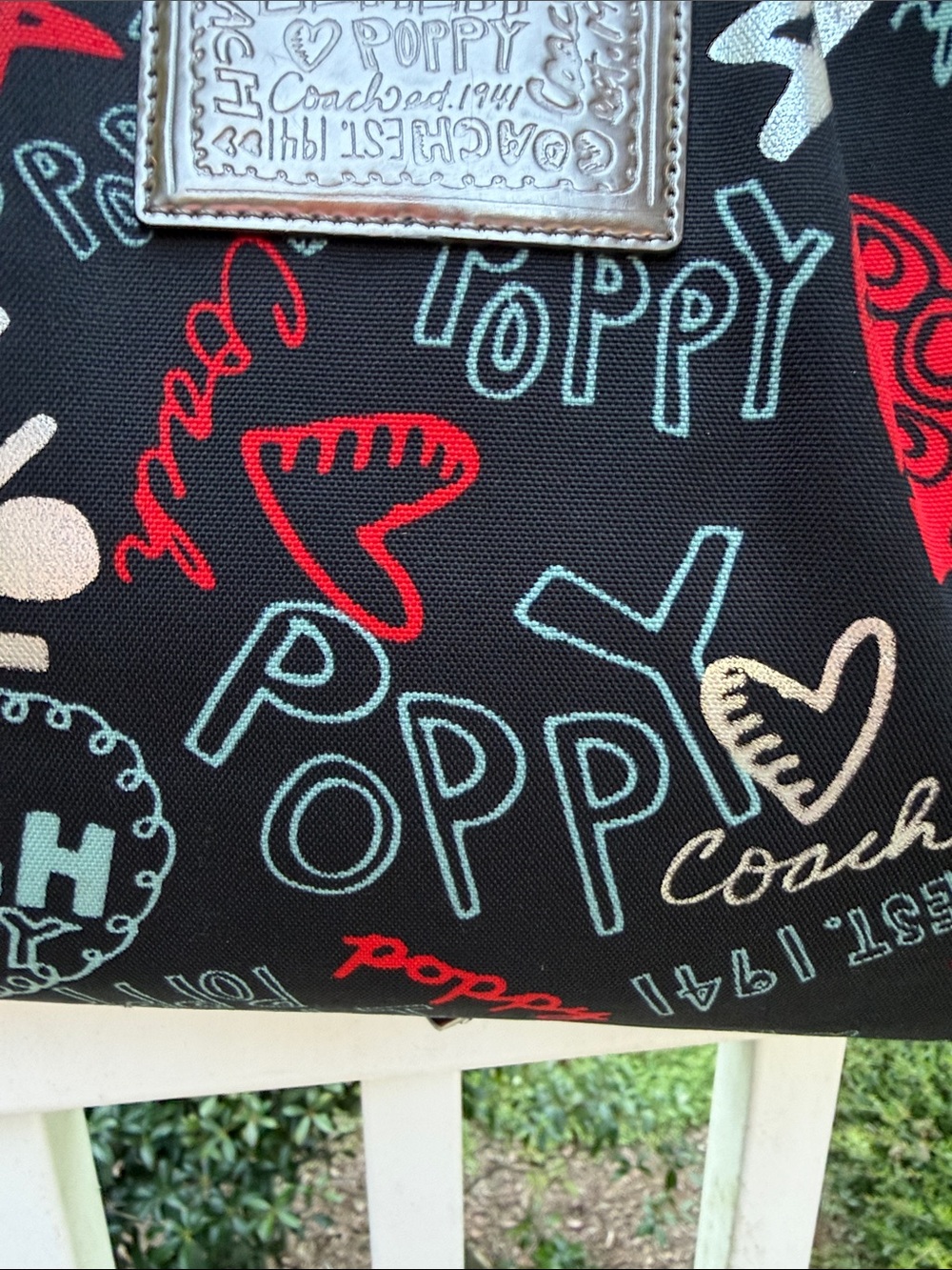 Coach Black Multi Poppy Heart-Print Shoulder Bag 3 poppy Tags EUC - Picture 9 of 17